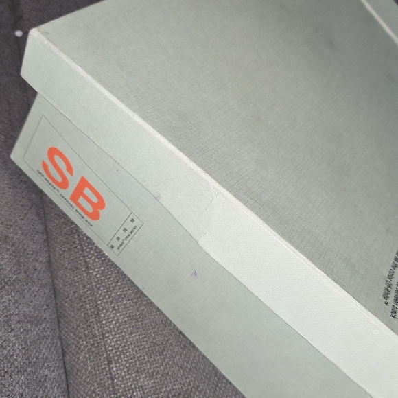 Off White Moto Wrap Sneaker - Picture 8 of 8